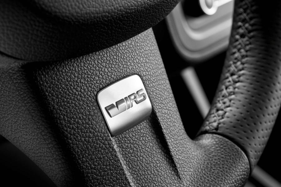  Skoda Fabia vRS Hatch 2011 года  (фото 3 из 19)